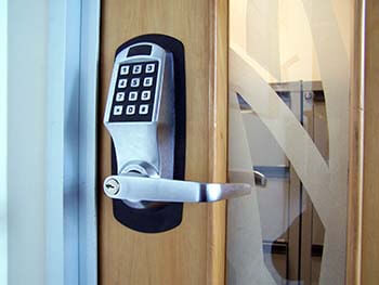 Broken Key Removal